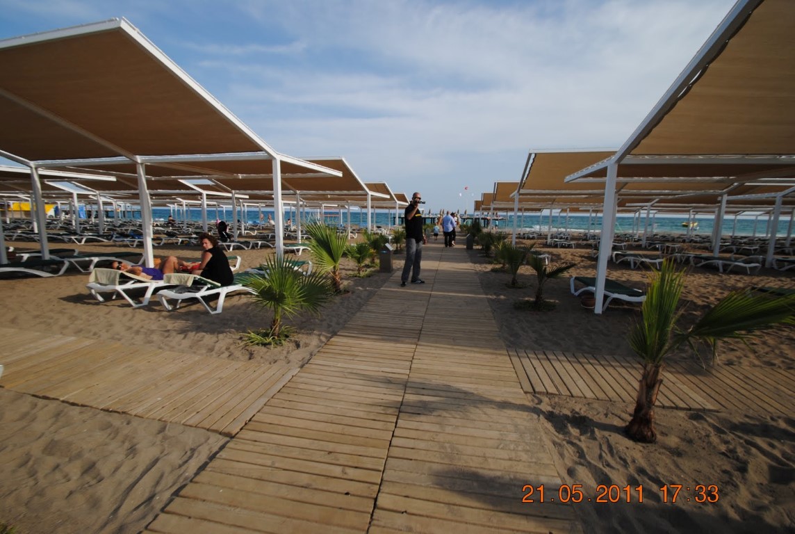 imagini hotel ROYAL WINGS LARA